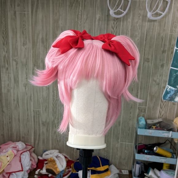 Madoka Kaname Cosplay + Wig - Picture 2 of 2